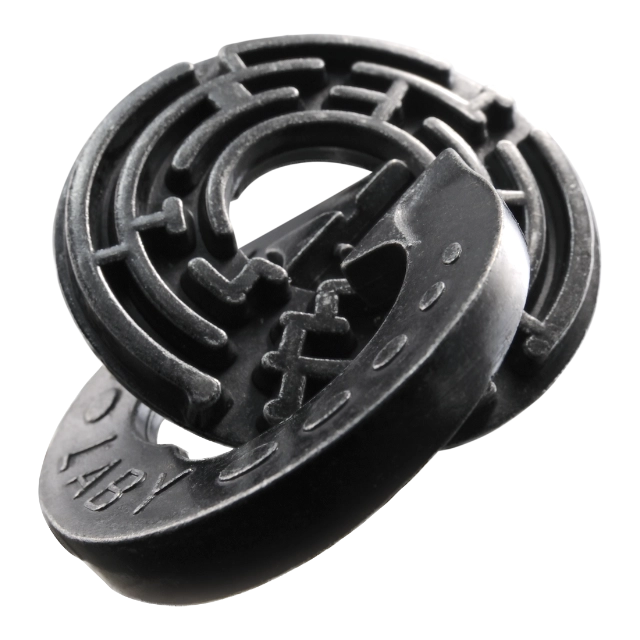 De Huzzle Cast Laby is een metalen 3D puzzel met een labyrintachtig ontwerp van gedraaide, verstrengelde stukken die een complexe uitdaging vormen.