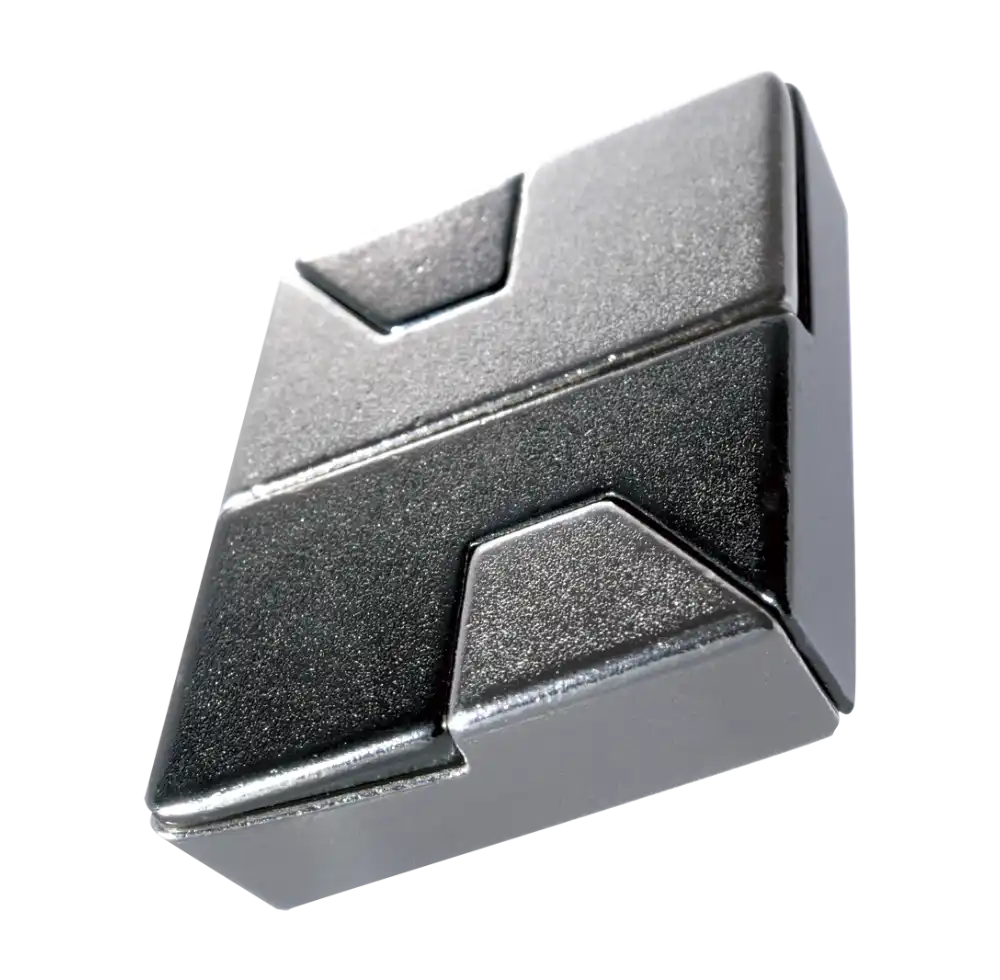 3D breinbreker puzzel Huzzle Cast Diamond, met een complex, geometrisch metalen ontwerp dat een uitdagende puzzelervaring biedt.