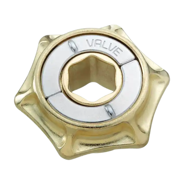 Een metalen 3D breinbreker puzzel in de vorm van een klepventiel, met complexe vergrendelde delen die een uitdaging vormen om op te lossen.