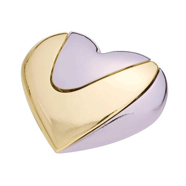 3D breinbreker puzzel Huzzle Cast Love, met een complex metalen ontwerp in de vorm van een hart, dat draait en vergrendelt voor een uitdagende puzzel.